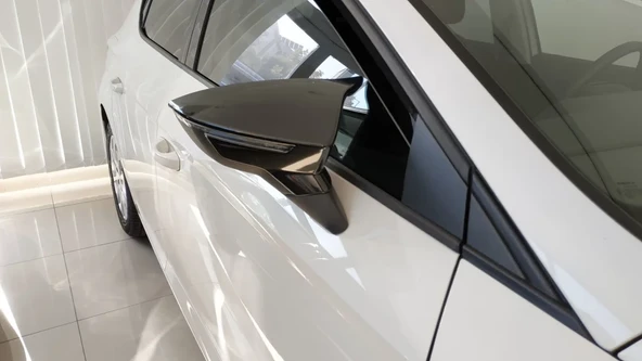 Seat Leon Uyumlu 2012-2016 Batman Ayna Kapağı Piano Black ürün görseli 1