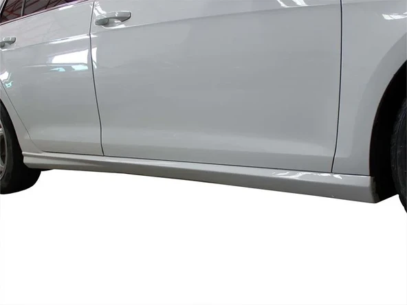 Volkswagen Golf Uyumlu 7 (2012-2019) Yan Marşpiyel Seti (FİBER) LB9A Boya kodlu ürün görseli 1