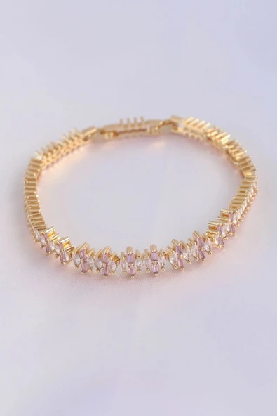 Vip Seri Pirinç Pembe Zirkon Taşlı Gold Renk Baget Model Bileklik ürün görseli 1