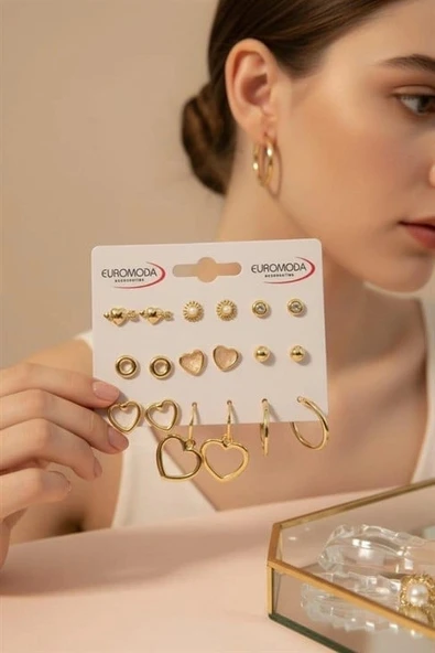 Gold Halka Kalp Figürlü 9'lu Küpe Seti ürün görseli 1