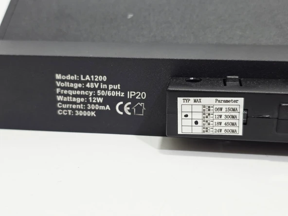 PTTAVM: LA1200 Gün Işığı Magnet Lineer Ray Spot 48V 12W 3000K