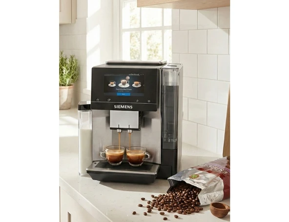 Siemens Wi-Fi Uzaktan Takip ve Kontrol EQ700 Integral Premium Tam Otomatik Kahve Makinesi - Iselect Ekran - Home Connect - Inox Paslanmaz Çelik +2kg Kahve TQ7 ürün görseli 1