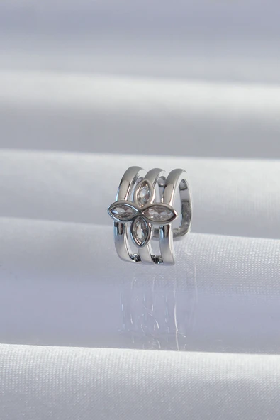Pirinç Gümüş Renk Yonca Earcuff Küpe 5886 ürün görseli 1