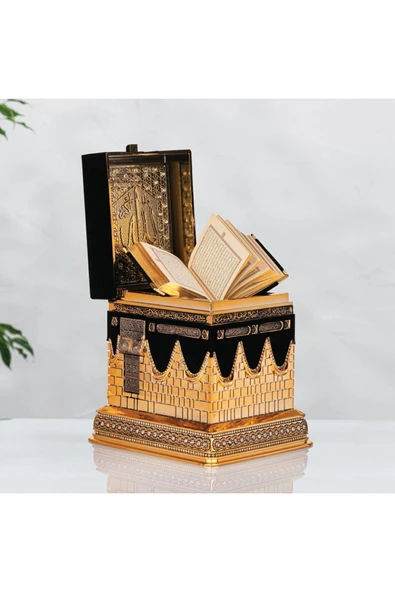 YAĞMUR CAN Kabe Kur'an Kabı Altın 18x21 Cm (KUR'AN-I KERİM HEDİYELİ) (TESCİLLİ MARKA) ürün görseli 1