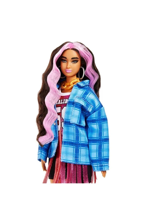 Barbie Extra Ekose Ceketli Bebek - Resim 3