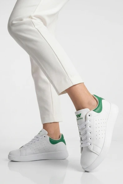 Beyaz Yeşil Bağcıklı Unisex Spor Ayakkabı ürün görseli 1
