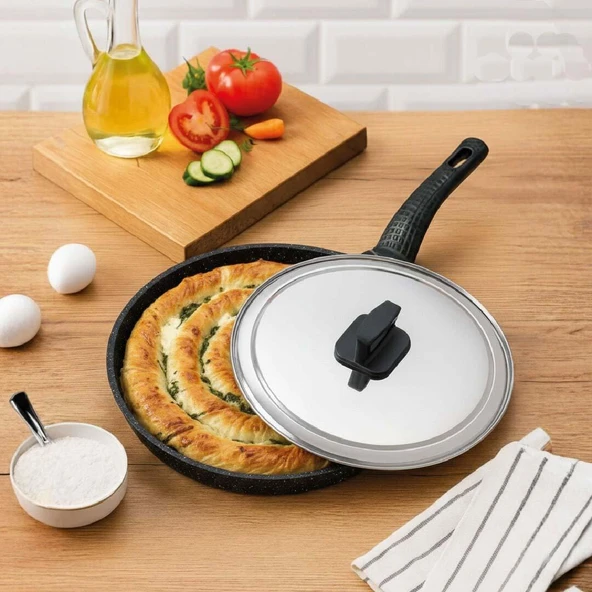 Döküm Granit Kapaklı Börek ve Balık Tavası 34 CM ürün görseli 1