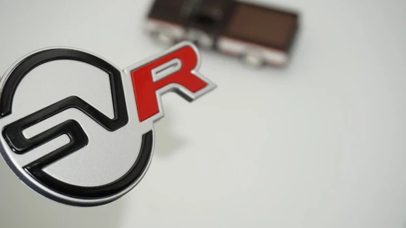 DK Tuning Land Rover Range Rover SVR Bagaj Gri Siyah Logo ürün görseli 1