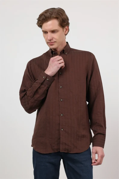 Kahverengi Düğmeli Yaka Uzun Kol Cepsiz Slim Fit Gömlek 1004260165 ürün görseli 1