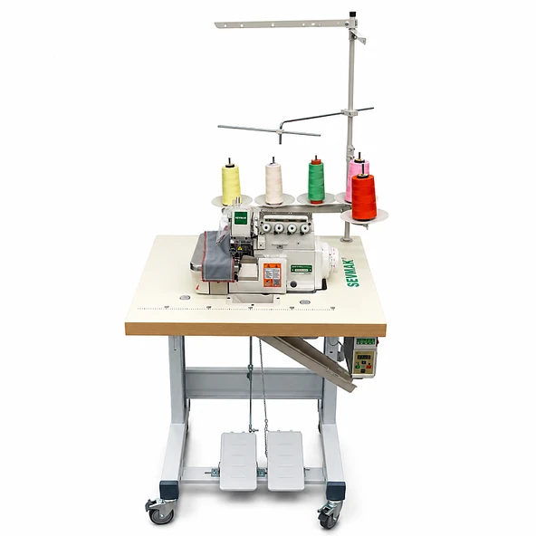 Sevmak SK-700-05D Hem Kesme Hem de Sağlam Zincir Dikişi Bir Arada 5 İplik Overlok Makinası (Ev için Uygun Küçük Masalı) ürün görseli 1