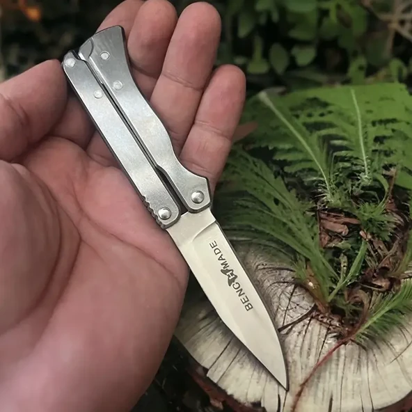 Benchmade Katlanabilir cakı Metal Gümüş ürün görseli 1