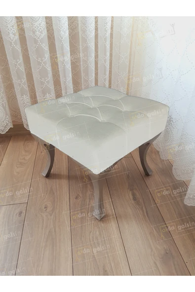 aldagelsin Kapitoneli Makyaj Pufu Ayak Ucu Puf Gümüş Ayak (45*45) Beyaz 45 x 45 ürün görseli 1