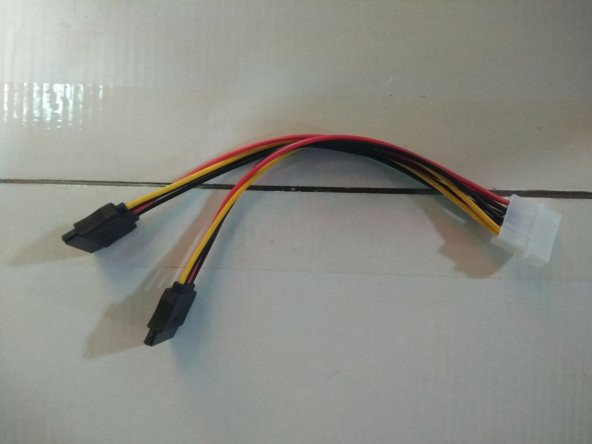 SATA TO DİŞİ MOLEX ÇEVİRİCİ KABLO 4 PİN POWER ürün görseli 1