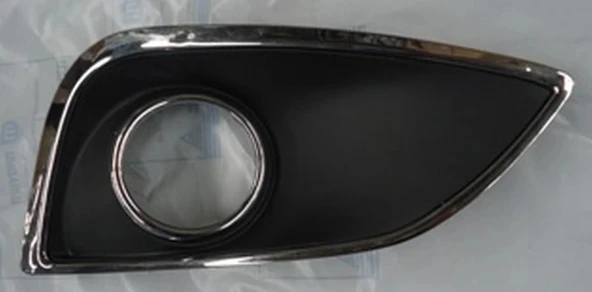 Hyundai İx35 2010-2015 Sis Lamba Kapağı Sağ Siyah (Nikelaj Kaplamalı) (Bfn) (Adet) (Oem No:865862Y000) ürün görseli 1