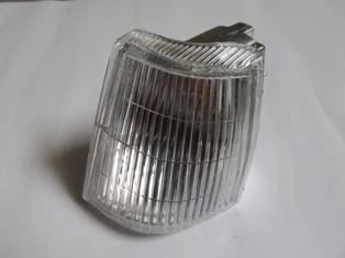 RENAULT R9- FAIRWAY- 93/96; ÖN SİNYAL SOL BEYAZ DUYSUZ (PLEKSAN) ürün görseli 1