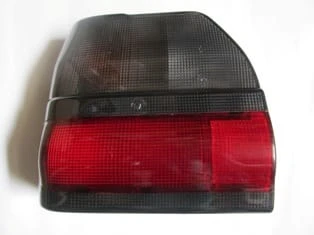 RENAULT R19- EUROPA- 92/01; STOP LAMBASI SOL (SEDAN) FÜME/KIRMIZI (DUYSUZ) (PLEKSAN) ürün görseli 1