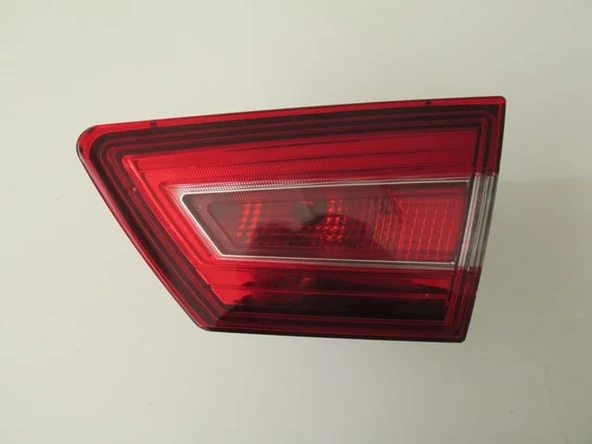 RENAULT CLIO- 4- HB- 13/16; İÇ STOP LAMBASI SAĞ KIRMIZI/BEYAZ (MARS) (E MARKLI) ürün görseli 1