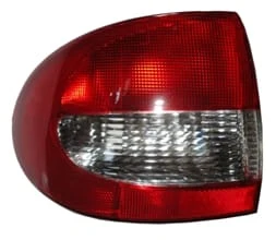 RENAULT MEGANE- 1- 99/02; DIŞ STOP LAMBASI SOL (KIRMIZI/BEYAZ) SEDAN (DUYSUZ) (PLEKSAN) ürün görseli 1