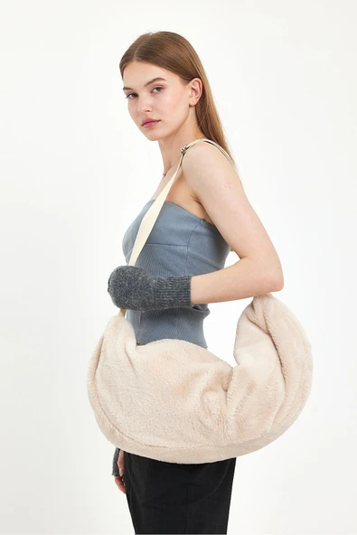 MUTE BAG Fluffy Peluş Moon Bag Fermuarlı, Astarlı , Omuz & Çapraz / Spor & Günlük Çanta (BOY:26 EN:59) ürün görseli 1