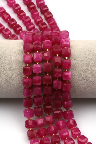 Pembe Renkli Kuvars Doğal Taş Dizi 8 mm Küp Kesim - DZ-1135 ürün görseli 1