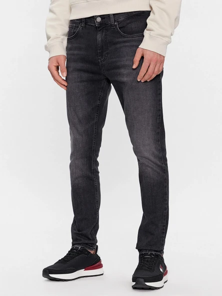 Tommy Hilfiger DM0DM18152 Scanton Slim Erkek Denim Pantolon ürün görseli 1