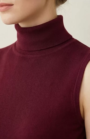Kadın Bordo Kolsuz Balıkçı Yaka Basic Bluz - Resim 3
