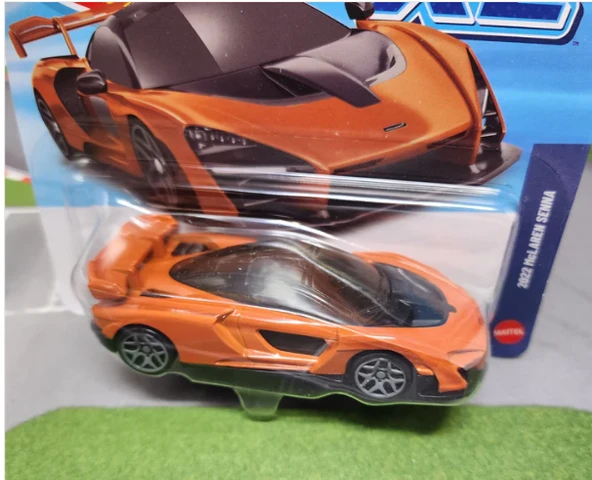 PTTAVM: HOT WHEELS XL 2022 MCLAREN SENNA 1:43
