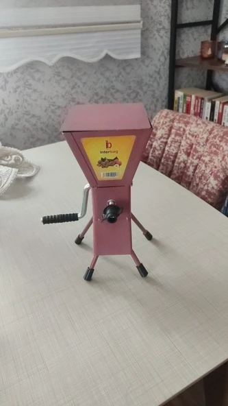 Ceviz Kırma Makinesi - Resim 2