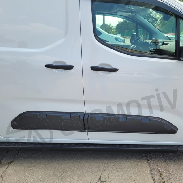 Opel Combo Kapı Dodik Seti 4 Parça 2019 Model Ve Sonrası - Resim 2