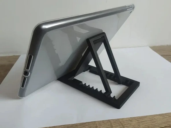 3d baskılı ayarlanabilir tablet tutucu ürün görseli 1