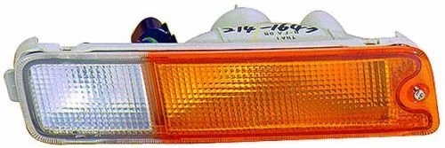 Mitsubishi L200 1999-2005 (K64, K74) Tampon Sinyali Sağ ürün görseli 1
