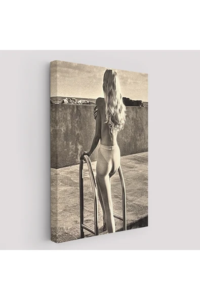 Trezon Helmut Newton'un Görülecek Bir Sergi Tablosu-6289 ürün görseli 1
