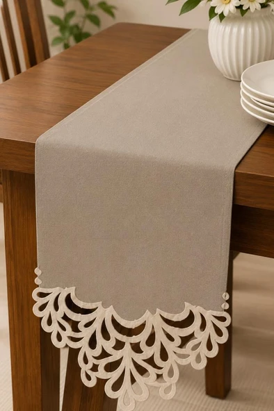 Queen Keten Aplikeli Runner 40x120 cm - Resim 3