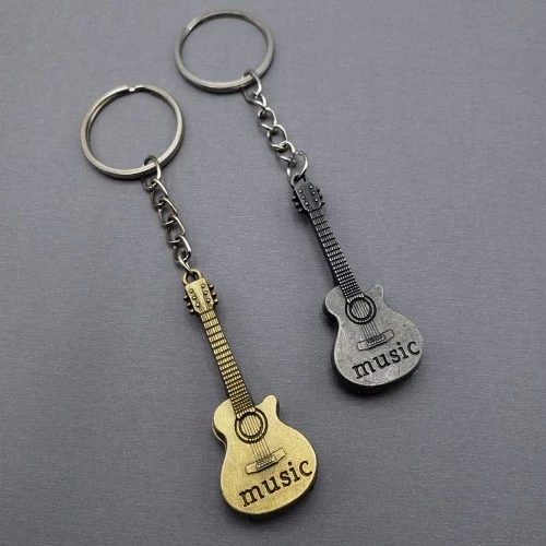 Metal Gitar Anahtarlık ürün görseli 1