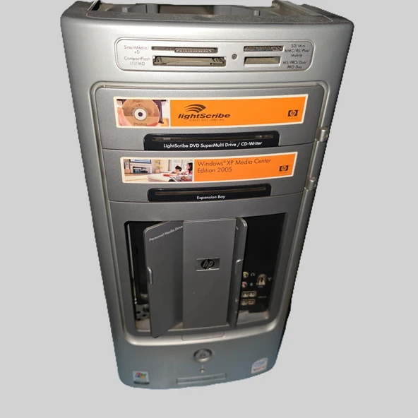 HP Mediacenter M7000 Masaüstü Bilgisayar 2. El (Kullanılmış) ürün görseli 1