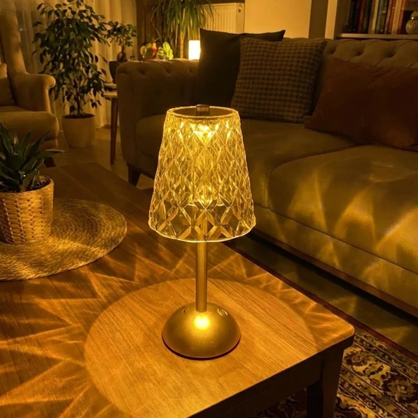 Uzun Klasik Gri Baklava Model LED Masa Lambası – Dokunmatik, 3 Renk Işık Modlu, Şarjlı Dekoratif Gece Lambası (5224) ürün görseli 1