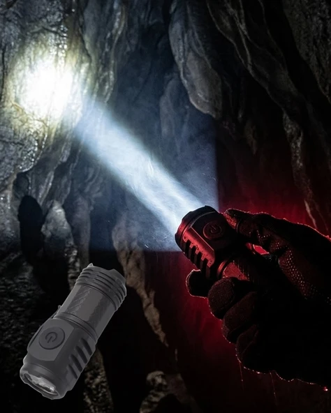 Mini El Feneri 3 Led Güçlü Aydınlatma Ve Type-c Şarj Özellikli ürün görseli 1