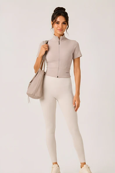 Lili Woman Kadın Fermuarlı Dik Yaka Crop Top Minimal Fit Koleksiyon K.4816 ürün görseli 1