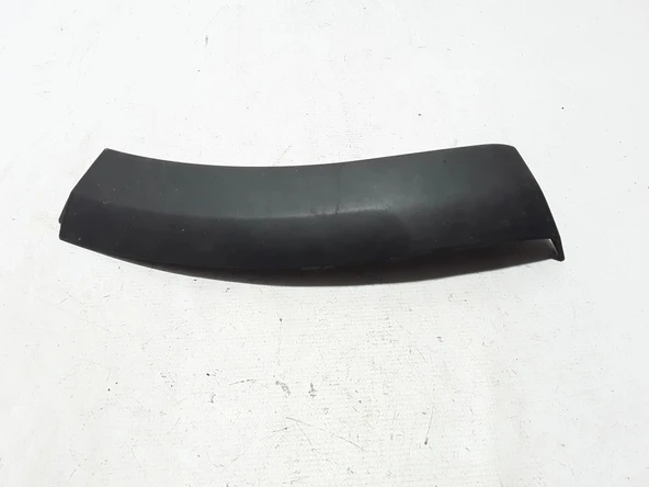 Dacia Sandero 2009-2012 Stepwayy Ön Tampon Dodik Plastiği Kısa Sol (Oem No: 8200577913) ürün görseli 1