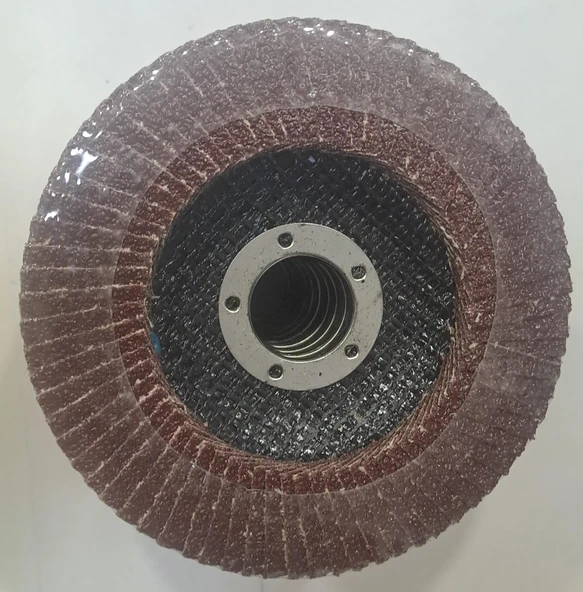 DMAX FLAP DİSK  ( 115 x 22 mm ) - A60 KUM ZIMPARA - Resim 2
