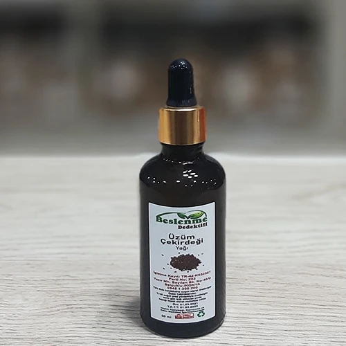 BESLENME DEDEKTİFİ Üzüm Çekirdeği Yağı Soğuk Sıkım 50 Ml ürün görseli 1