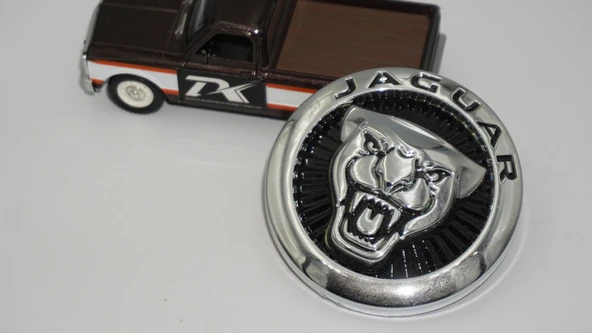 DK Tuning Jaguar XE XF XFR XFR-S XJ XJR Ön Panjur Izgara Siyah Panter Logo ürün görseli 1