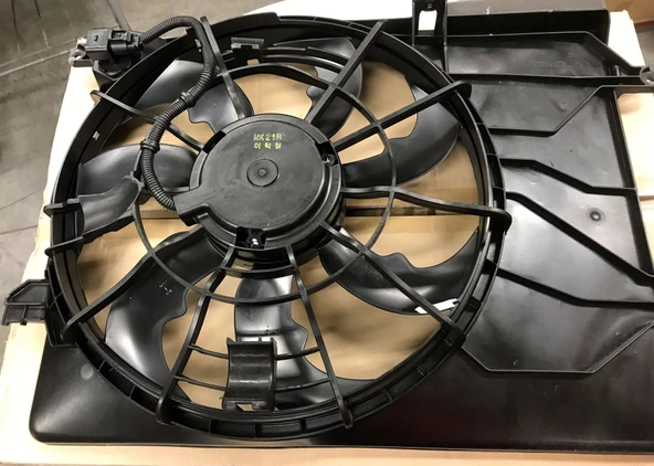 253802S550 Oem Hyundai İX35 Radyatör Fanı Komple 2010-15 ürün görseli 1