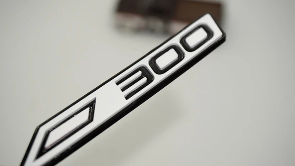 DK Tuning Seat 300 Cupra Leon 5F İbiza 6J Bagaj Siyah Beyaz Amblem Rozet ürün görseli 1