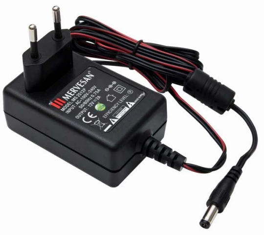 MERVESAN MT-2512P 12V 2A PRİZ MODELİ ADAPTÖR ürün görseli 1