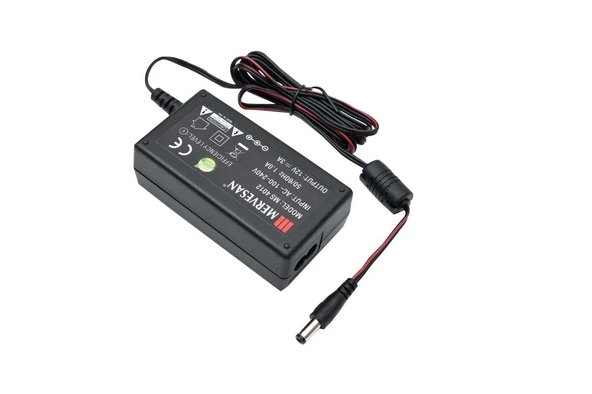 MERVESAN MT-4509 9V 4.5A MASAÜSTÜ ADAPTÖR ürün görseli 1