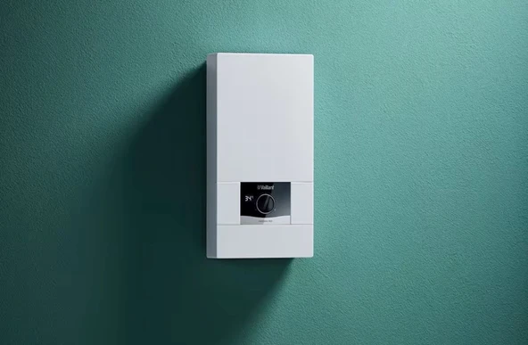 Vaillant VED E 18/8 18 Kw Trifaze 8 Lt/Dk Elektikli Şofben ürün görseli 1