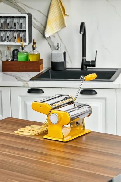 Cooker 3 Fonksiyonlu Hamur Erişte Makarna Kesme Makinesi Sarı CKR3844 ürün görseli 1