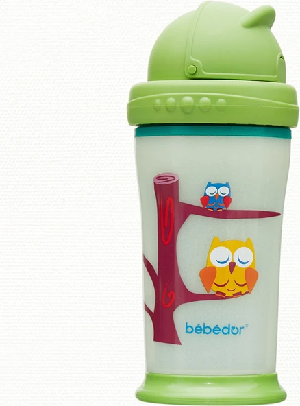 Bebedor Karanlikta Parlayan Pipetli Alıştırma Bardağı 240ML ürün görseli 1