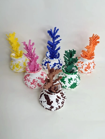 6 Adet Yapay Çiçekli Renkli Minik Vazo Takımı (3.5 CM x 3.5 CM) ürün görseli 1